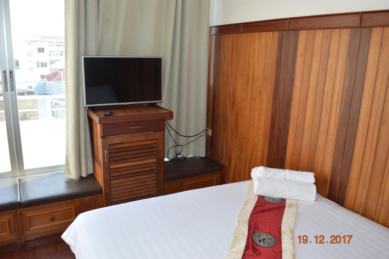 Tongmee Guest House Hua Hin Bagian luar foto