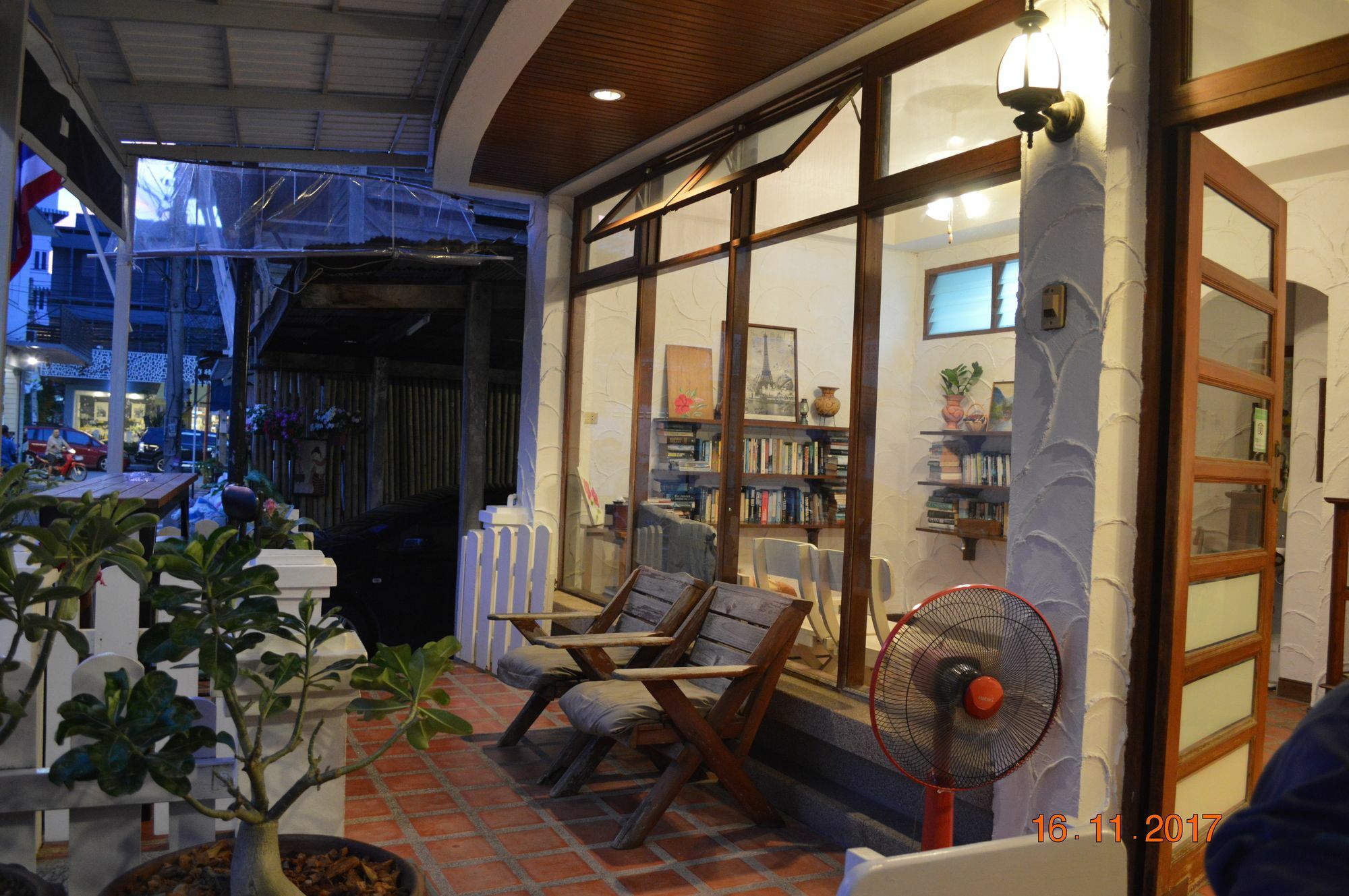 Tongmee Guest House Hua Hin Bagian luar foto